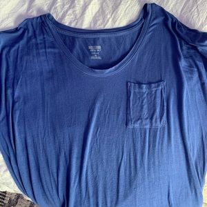 mossimo dark blue short sleeve pocket tee